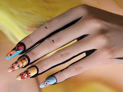 Дизайн ногтей в сите поп-арт