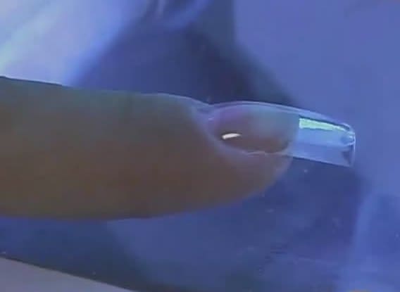 Наращивание ногтей гелем на формы видео урок