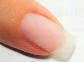 Пример пошагового дизайна ногтей - французский маникюр
