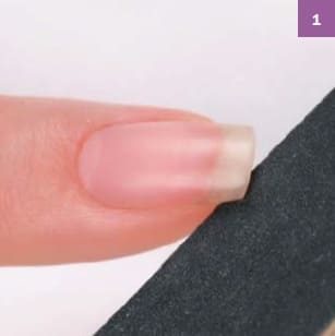 Процедура укрепления ногтей